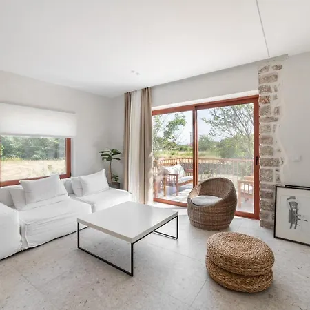 Kampus Luxury Daire Tríkala